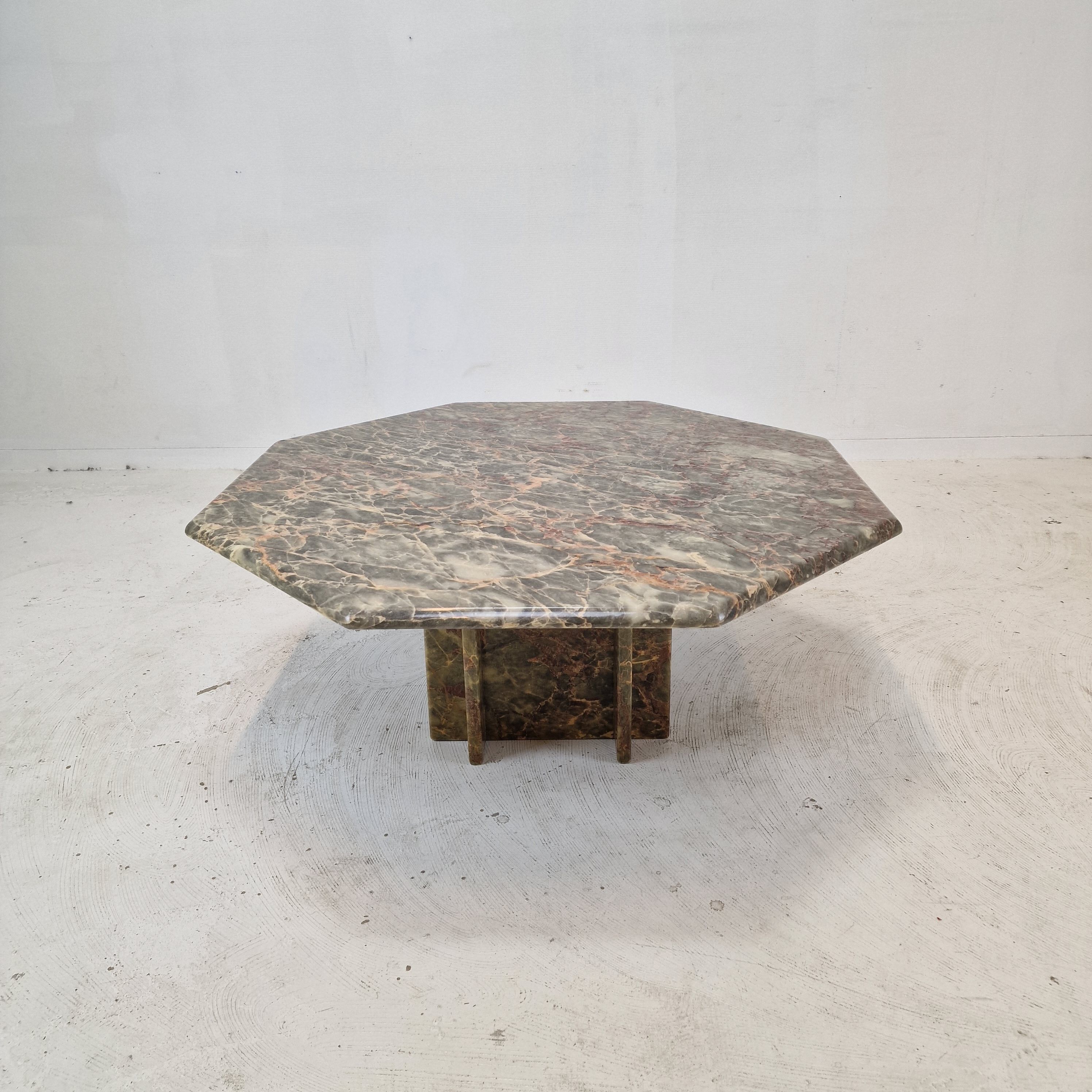 Italian octagon marble coffee table, 1980s