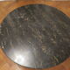Table basse avec plateau marbre