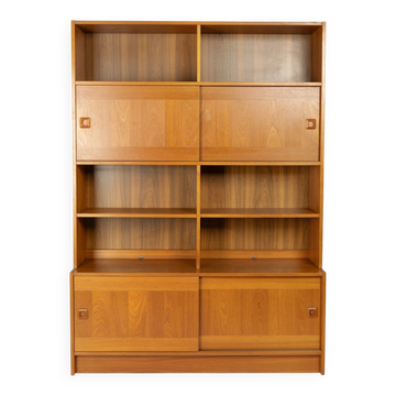 Woodem shelf system Domino