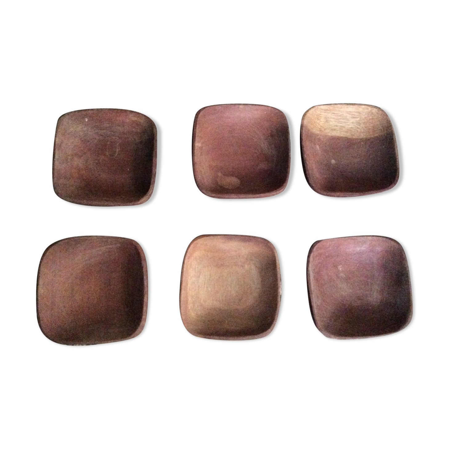 Series of 6 wooden ramekins