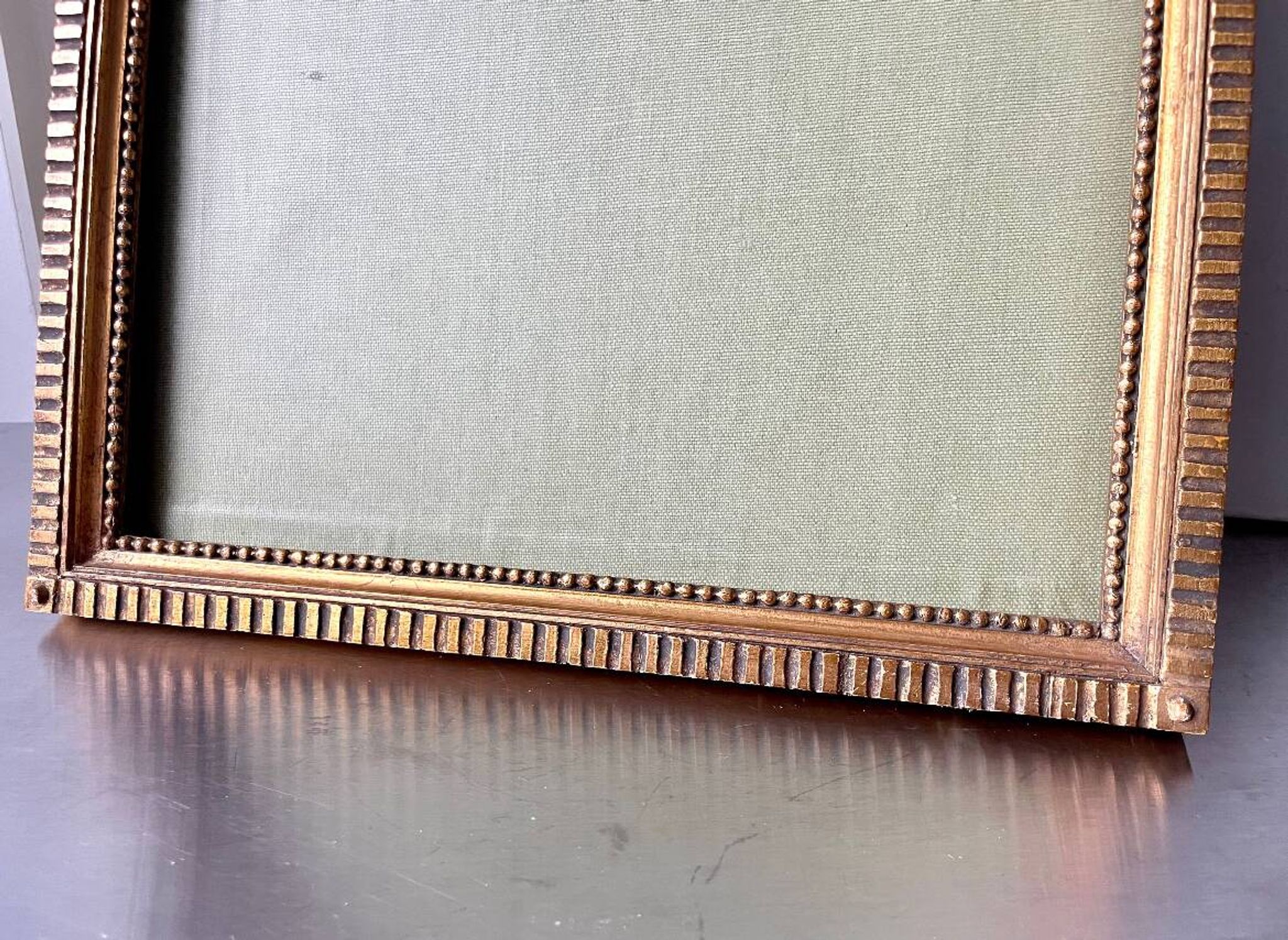 Antique Frame gilded wood measurements 35.5 cm x 28.5 cm
