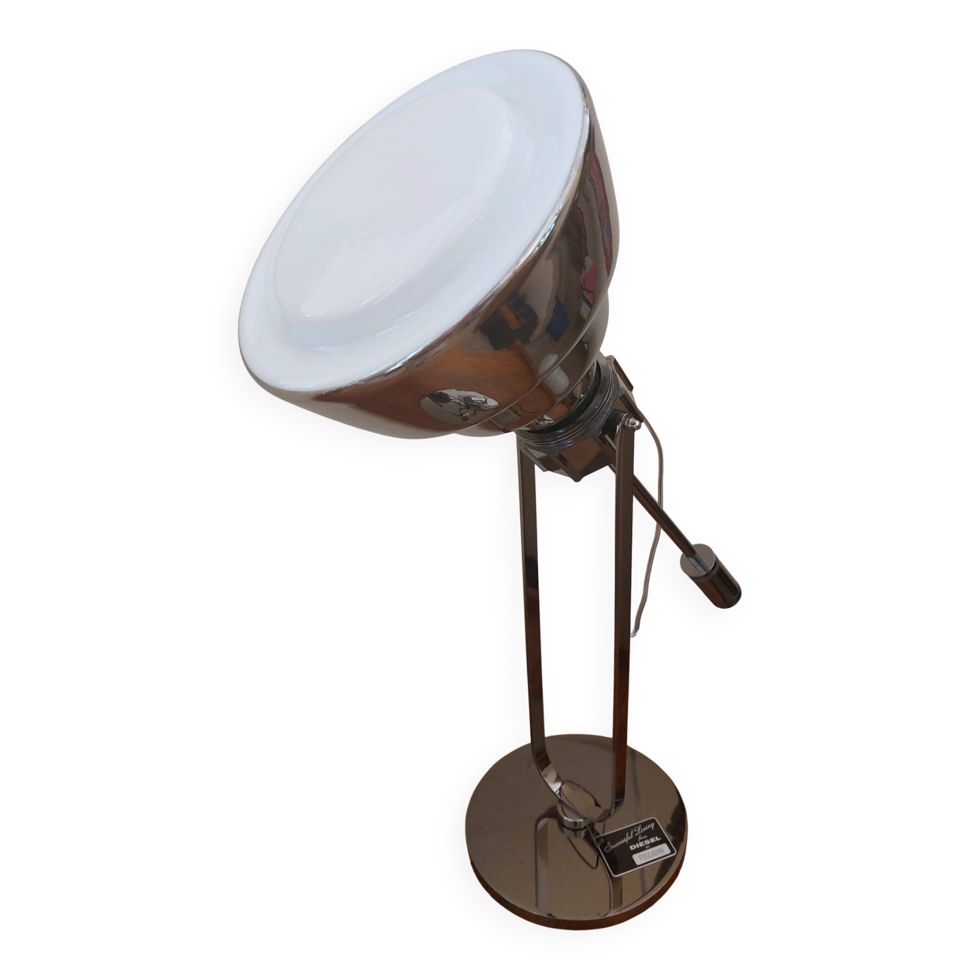 Lampada da tavolo "Glas" in vetro opalino e acciaio cromato