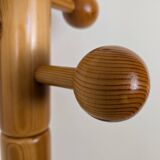 Pine coat rack