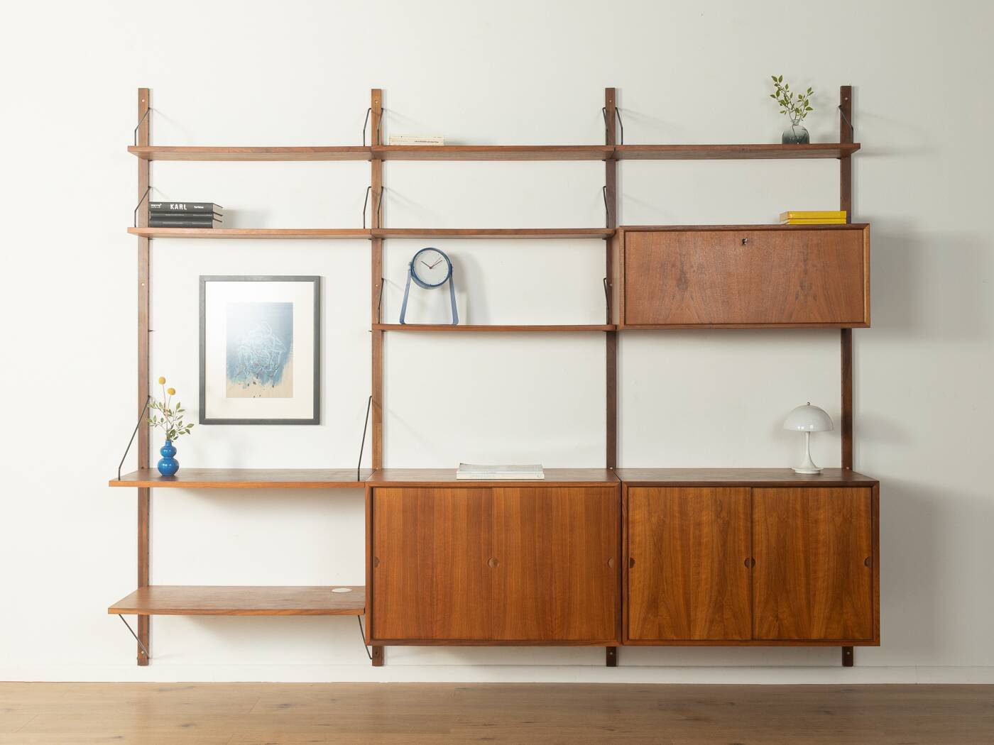 1960s wall shelf, Poul Cadovius