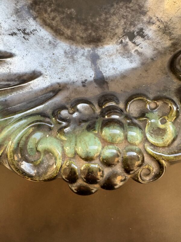 Coupe Art nouveau en céramique ancienne – décor raisin