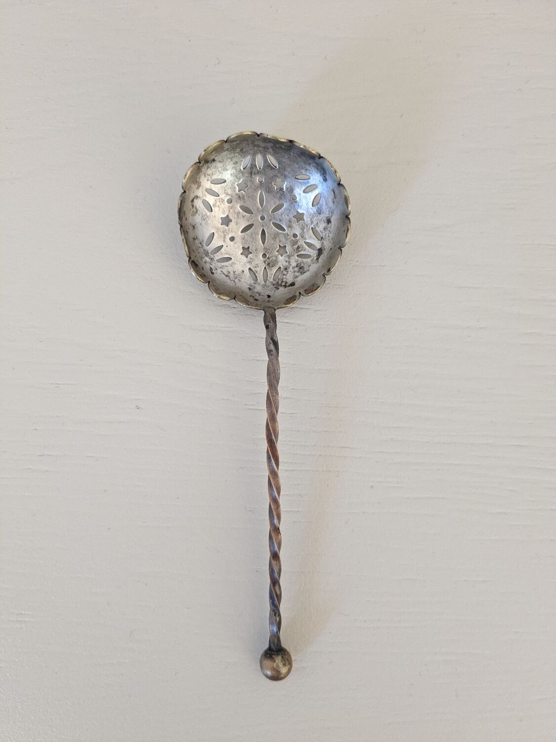 Cuillère à sucre saupoudreuse