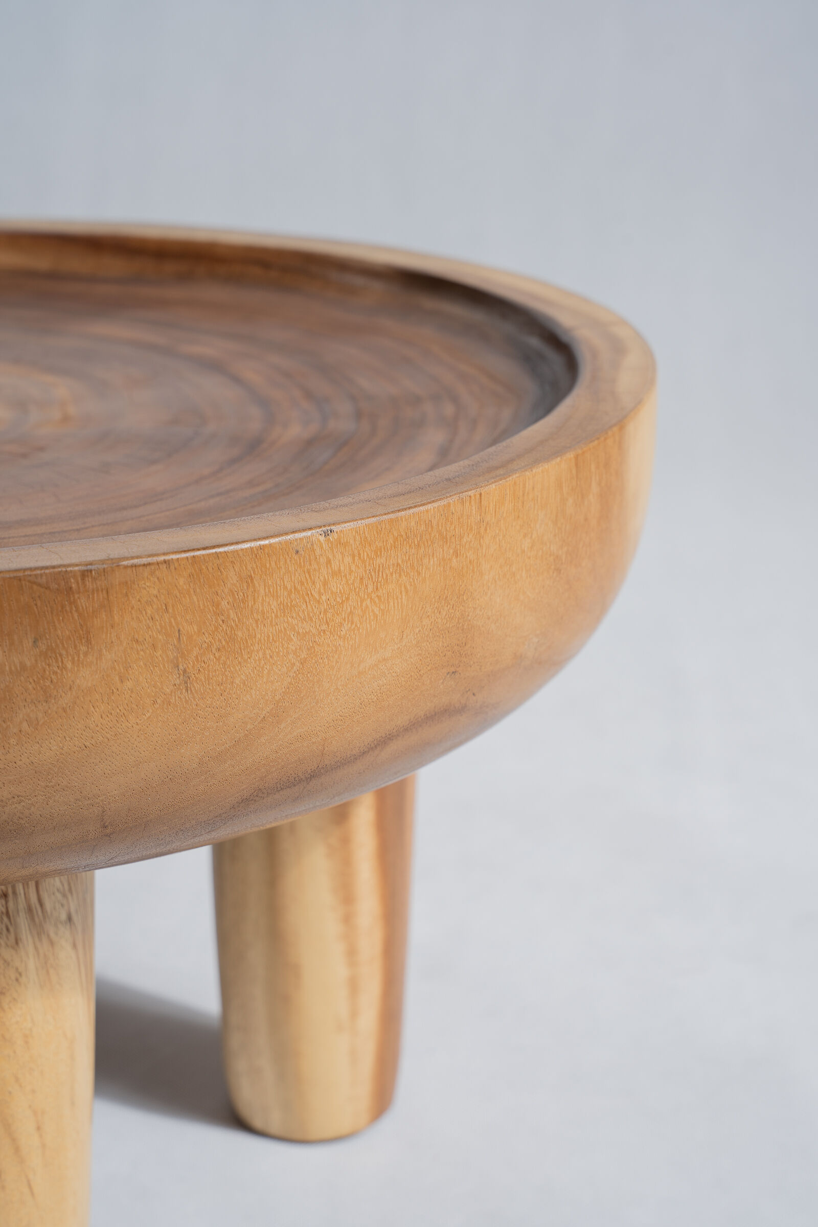 Coffee table, quadripod suar coffee table