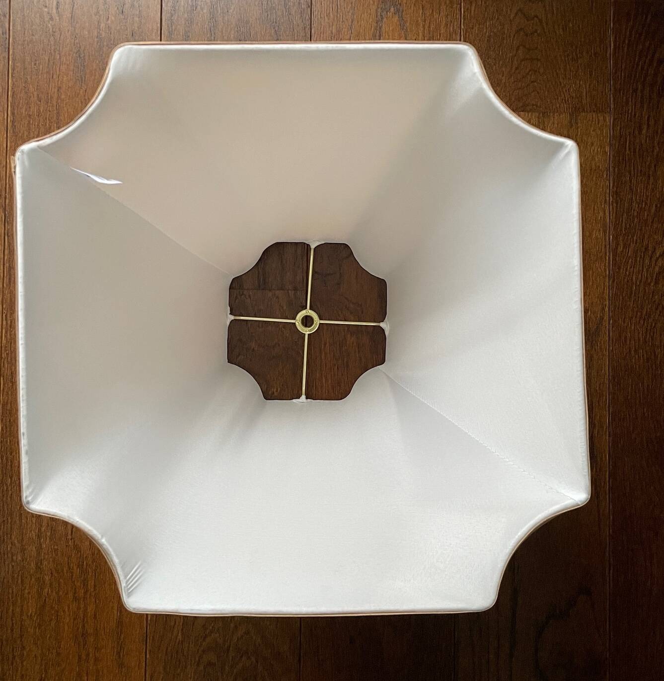 Abat jour fixation  Lyre