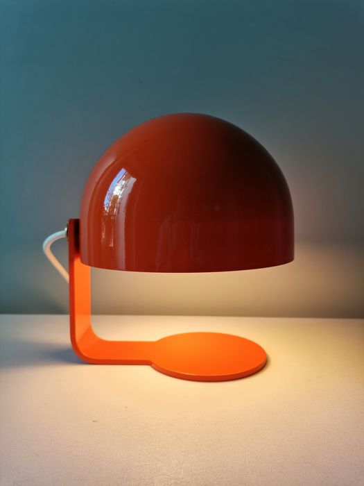 Guzzini table lamp