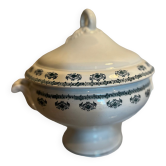 Old porcelain tureen 1940/50