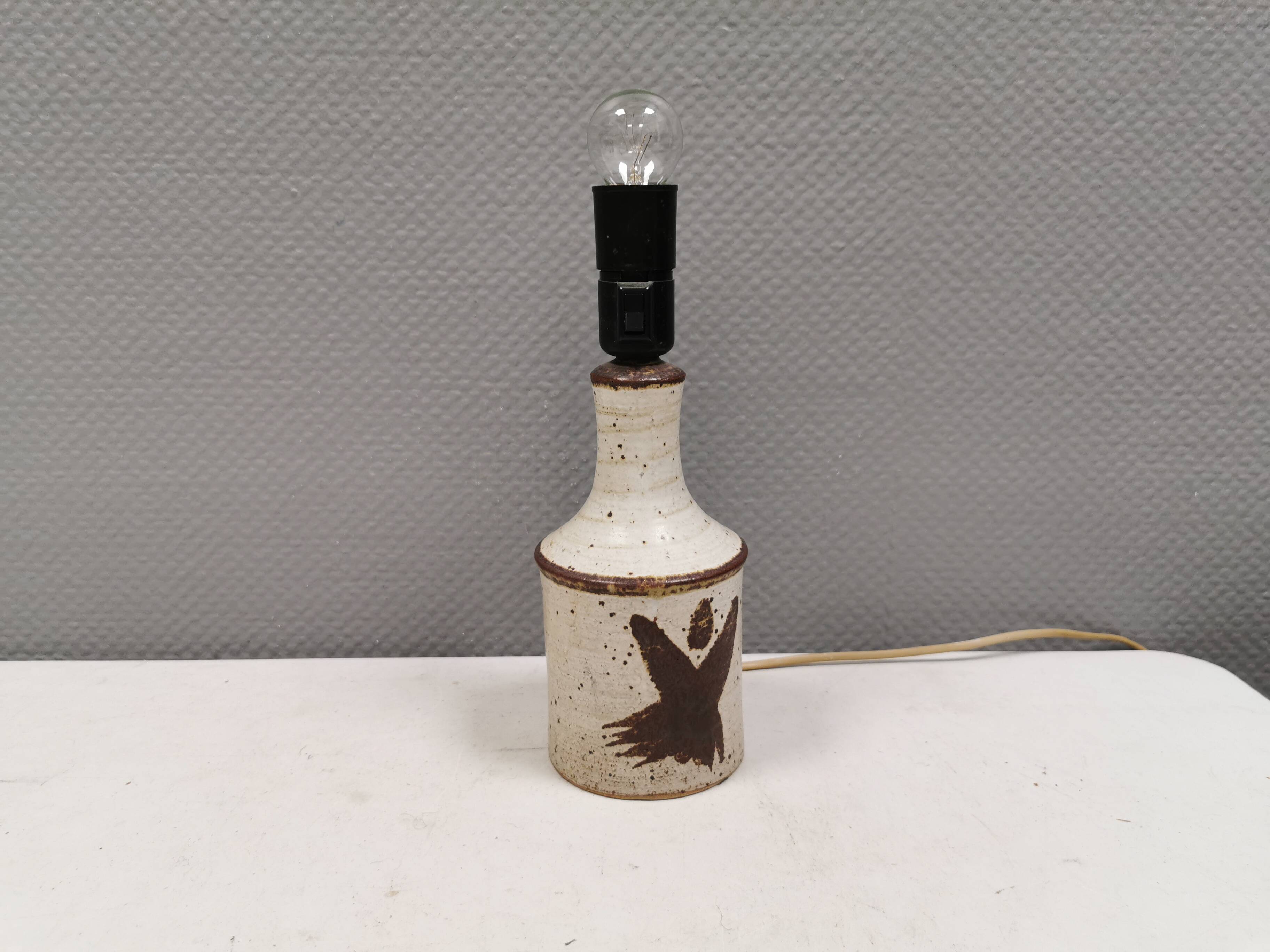 Table lamp in stoneware/ceramics by Danish Axel Larsen 1970-80s