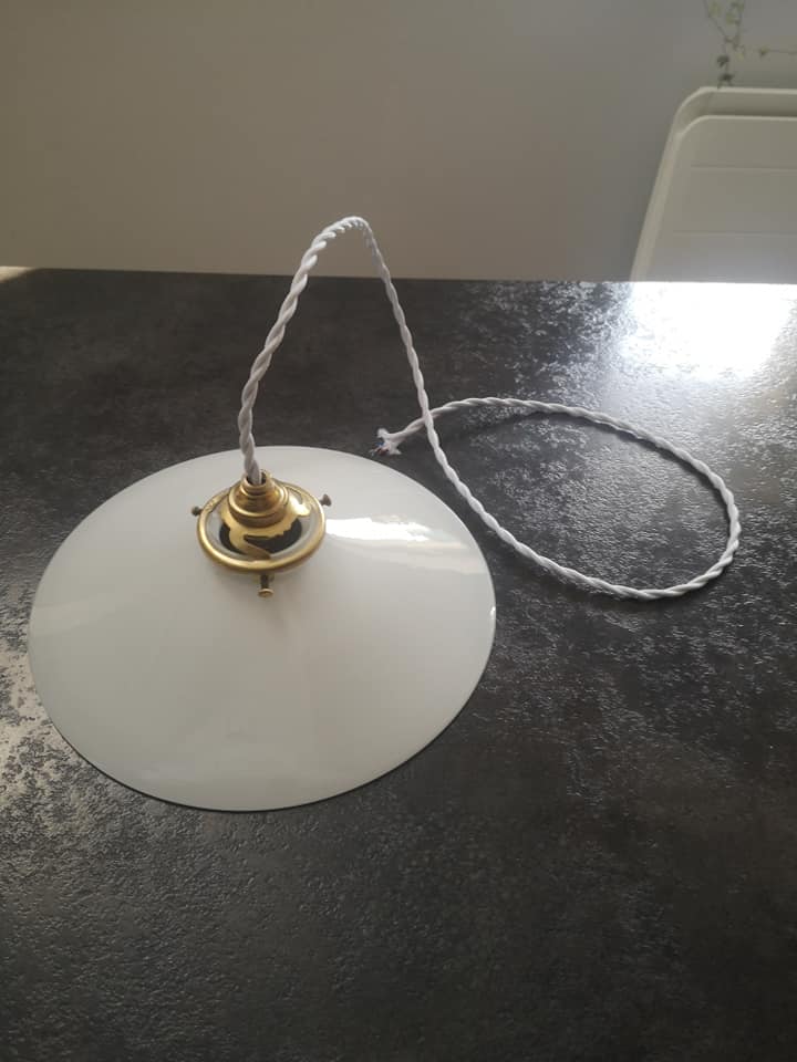 Suspension abat jour ancienne opaline blanche lisse esprit baladeuse Art déco 1930 TBE ø 25 cm