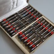 24 TABLE & DESSERT KNIVES SILVER METAL GOLDFORFER FRIONNET FRANCOIS LOUIS XV