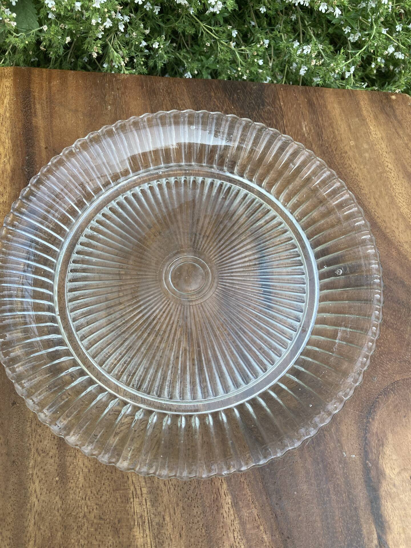Pressed and moulded glass cheese dome