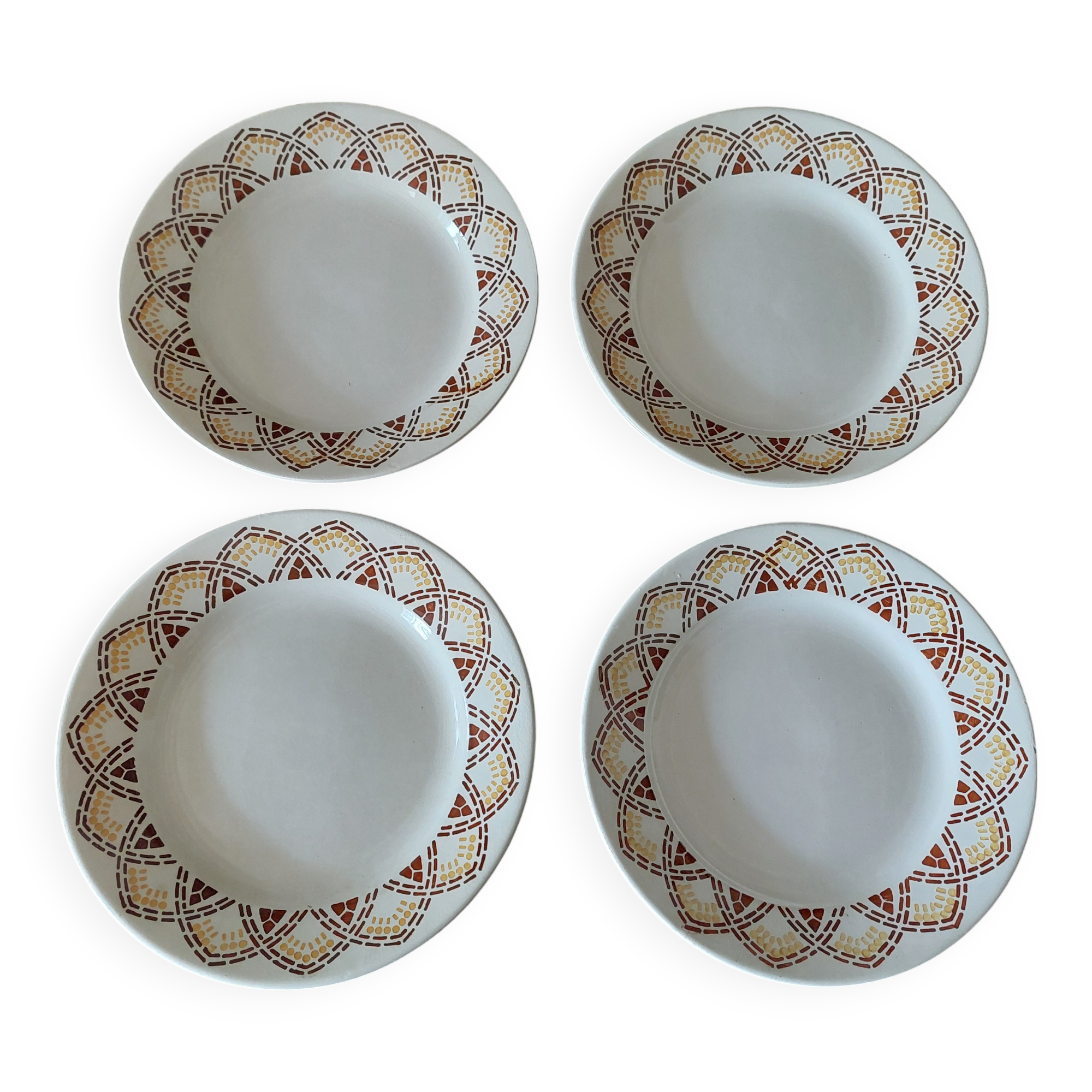Flat plates set of four HBC Choisy le Roi Elianne decor