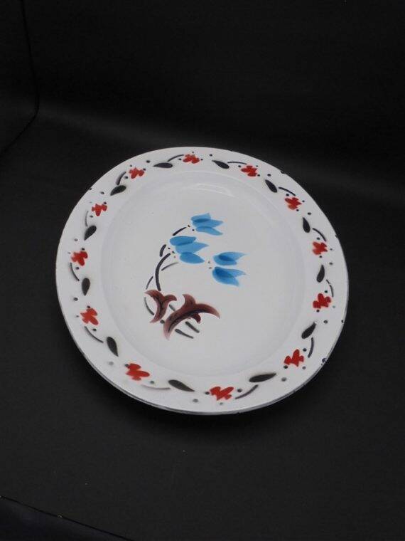 Enamelled sheet metal tray