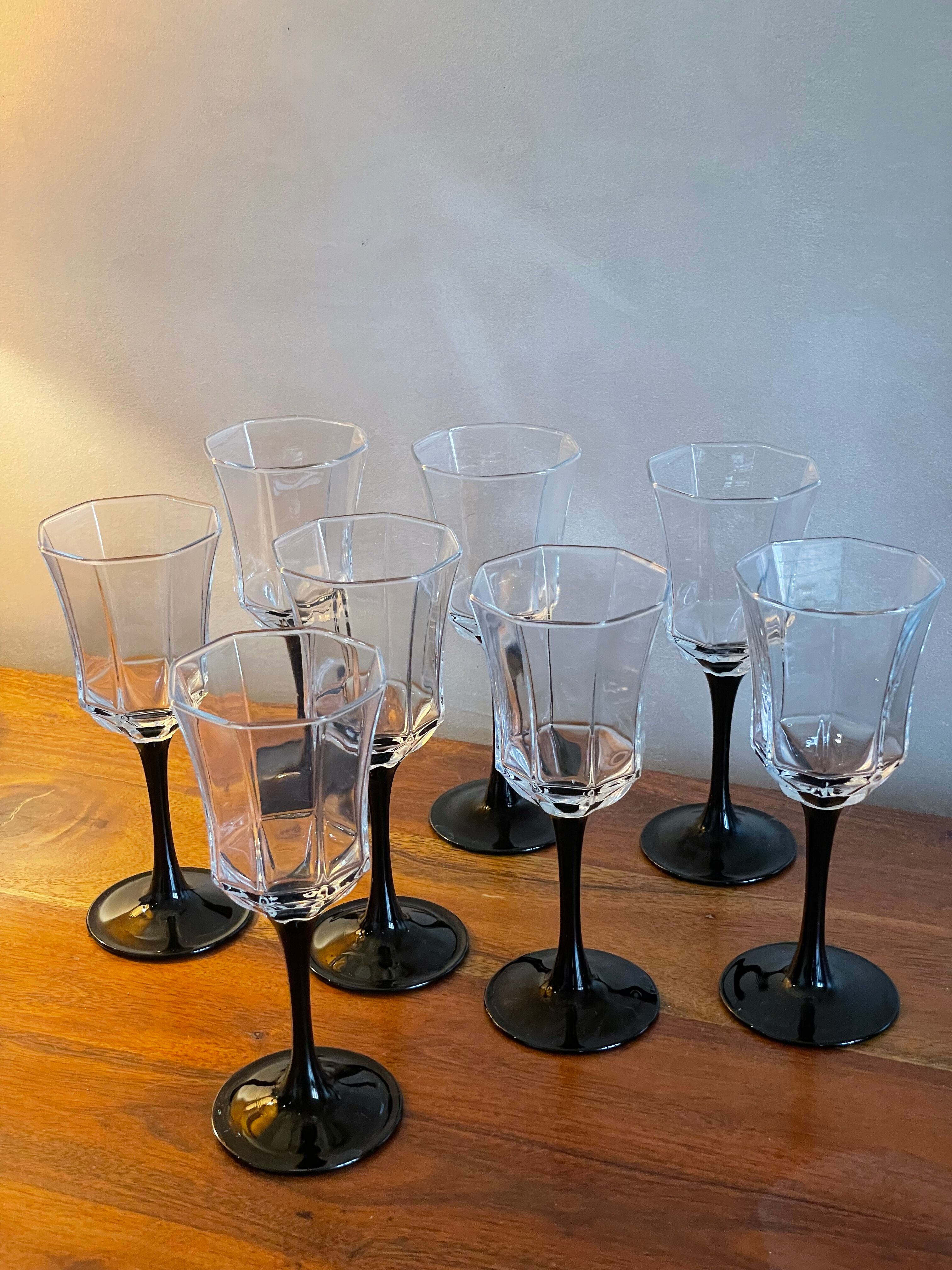 8 Esso Luminarc stemware