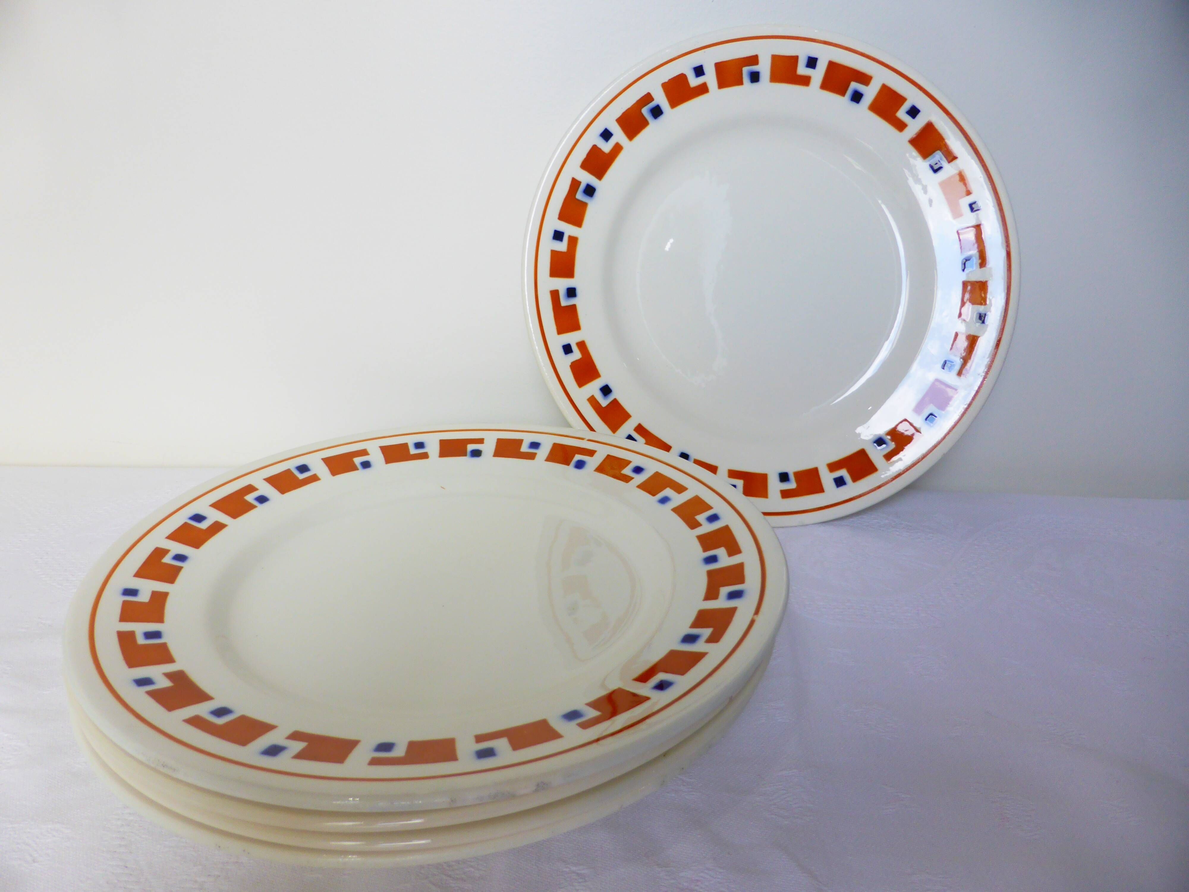 5 flat plates in iron earth of the Salins model Lucette 210834