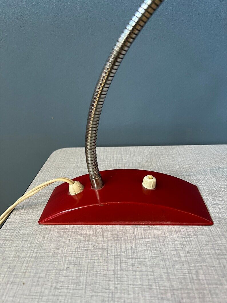 Flexible desk lamp vintage space age red