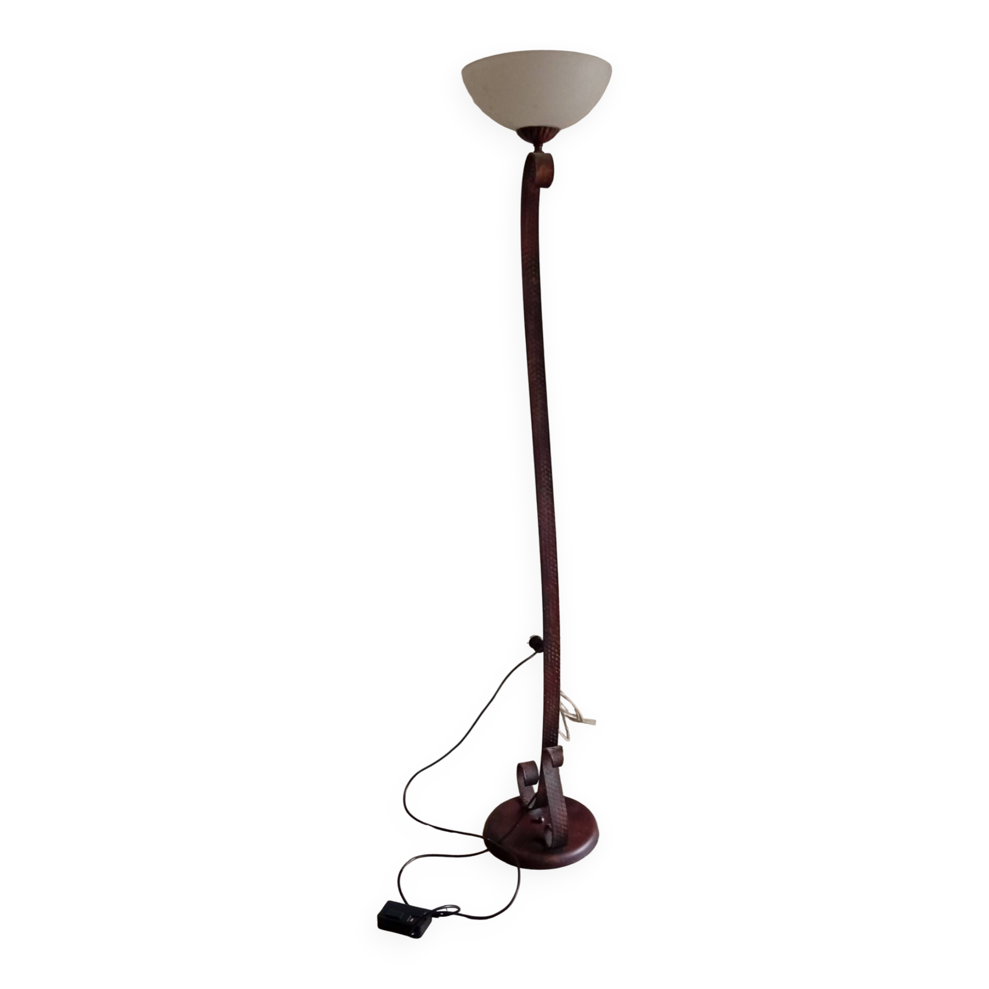 Indoor wrought iron floor lamp