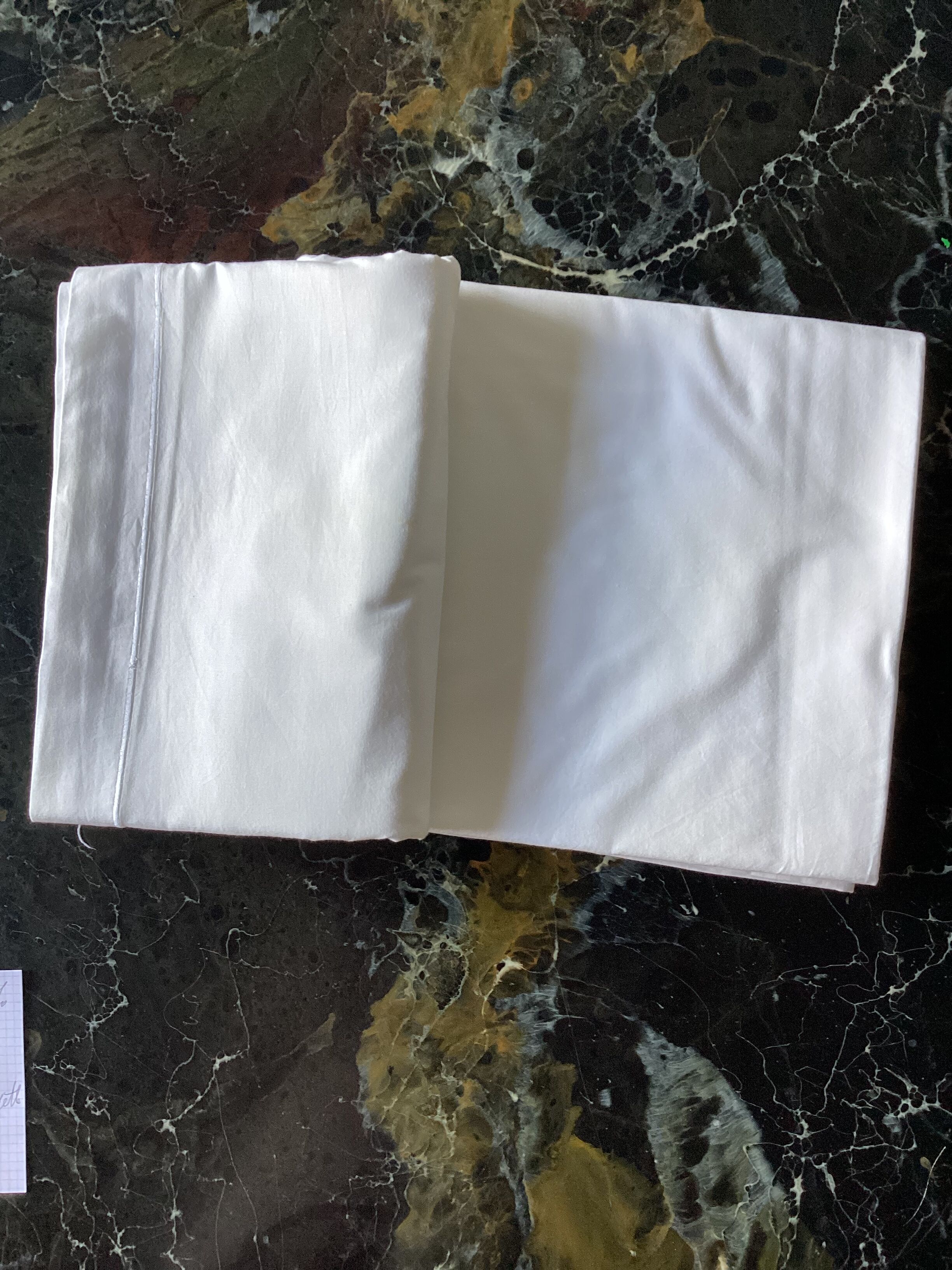 Sheet 100% cotton made in Egypt