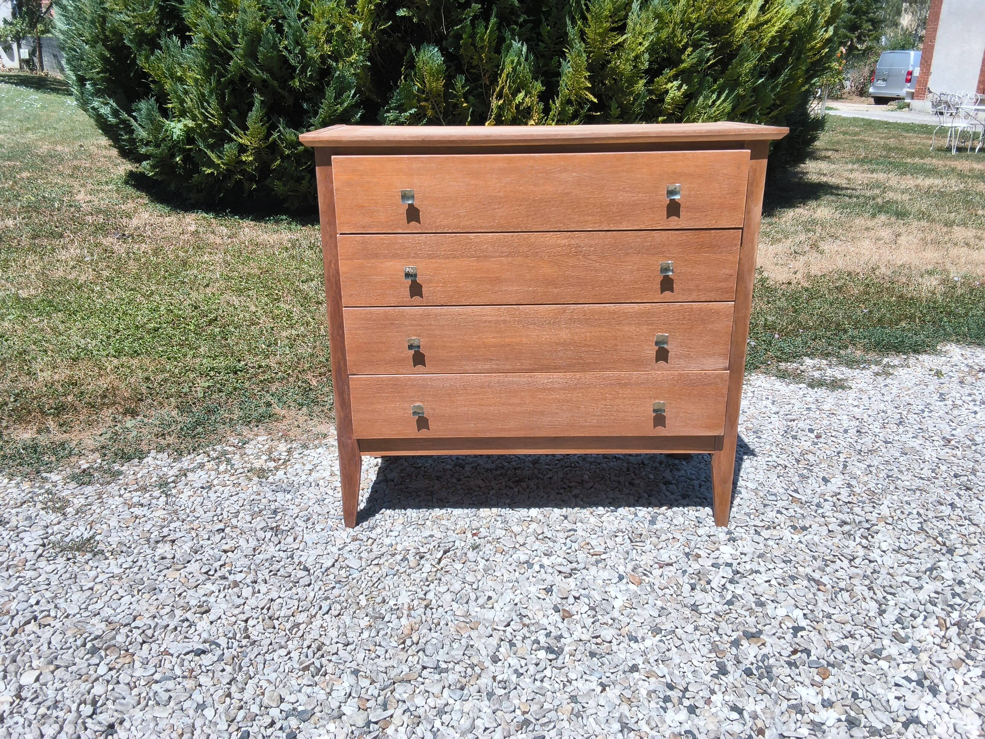 Commode
