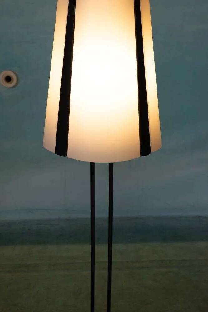 1980s IKEA floor lamp, Memphis Vistofta large floor lamp.