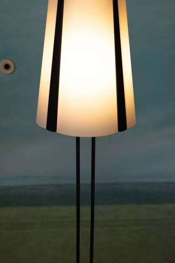 Lampadaire années 80 IKEA, lampadaire memphis Vistofta grand