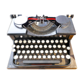 Royal P88 vintage black typewriter 1931