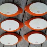 Set of eared dishes