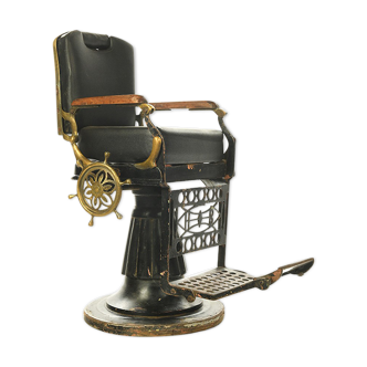 Barber's chair
