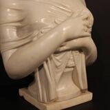 Bust of a woman in Carrara marble