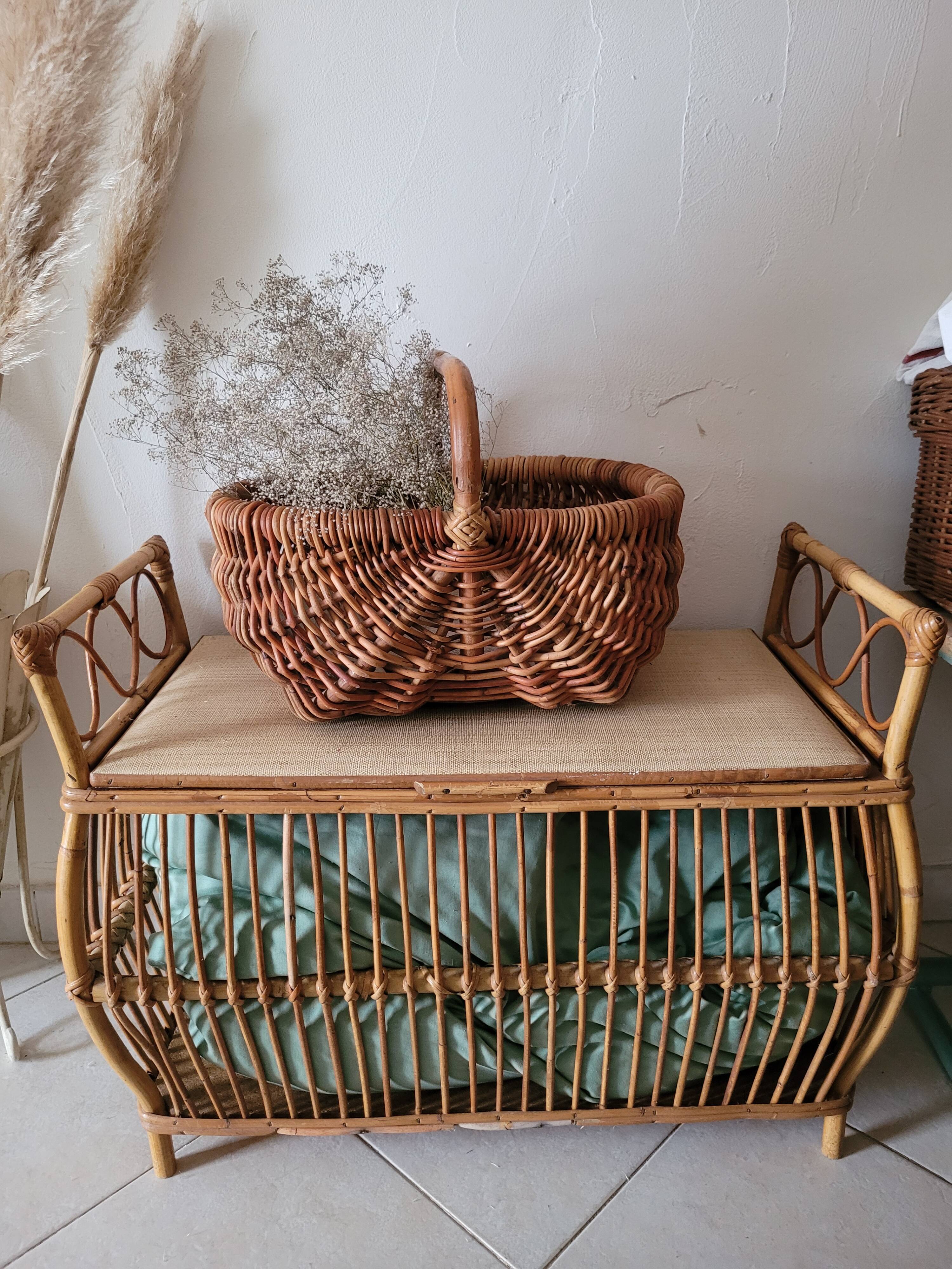 Rattan bench chest
