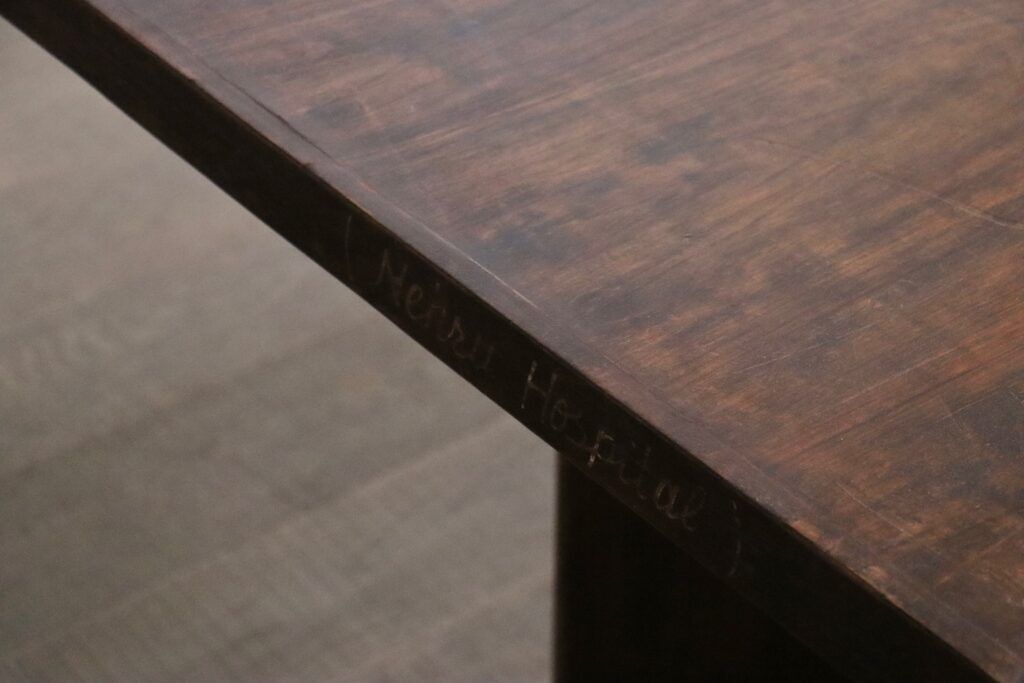 Pierre Jeanneret large library table PJ-TAT-08-A, Chandigarh, 1955-1956