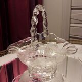 Transparent and translucent glass basket