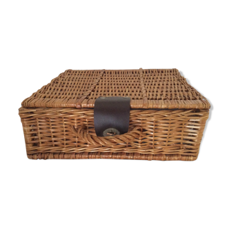 Wicker briefcase