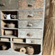 Ancien meuble de quincaillerie, meuble de métier
