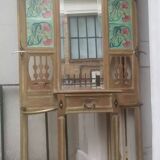 Art Deco wardrobe from the late 19th century.