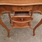 Charming small hairdresser 1900