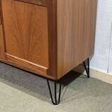 Enfilade GPlan en teck des années 70 avec ses pieds compas.