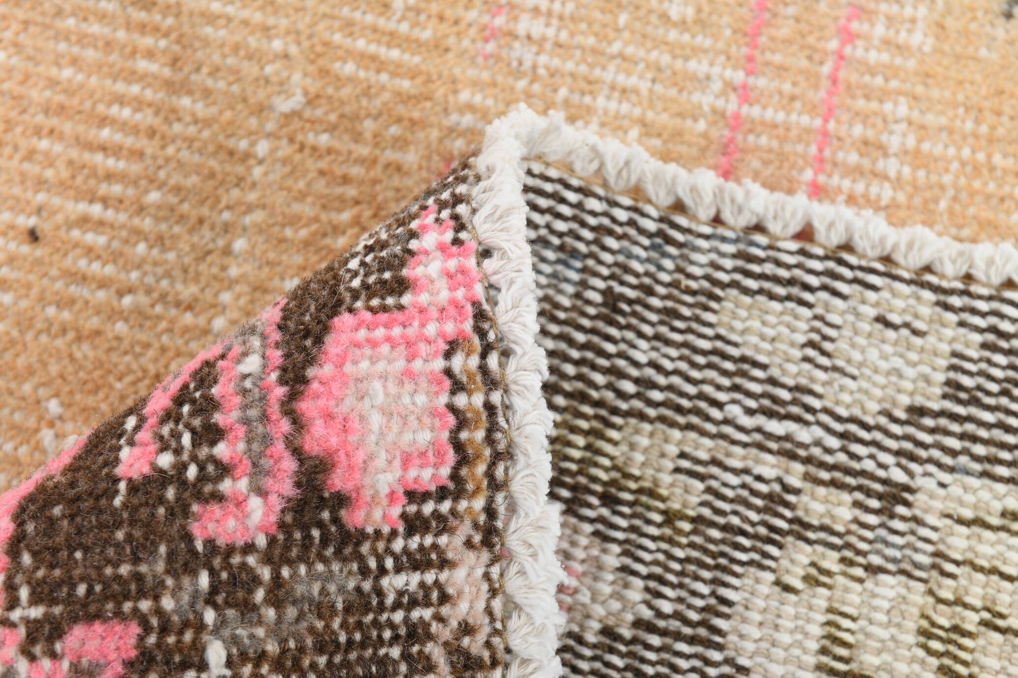 5x9 Soft Orange & Pink Turkish Rug, 159x270 Cm