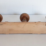 Porte-manteaux d'école en bois, 3 têtes, vintage français , années 50