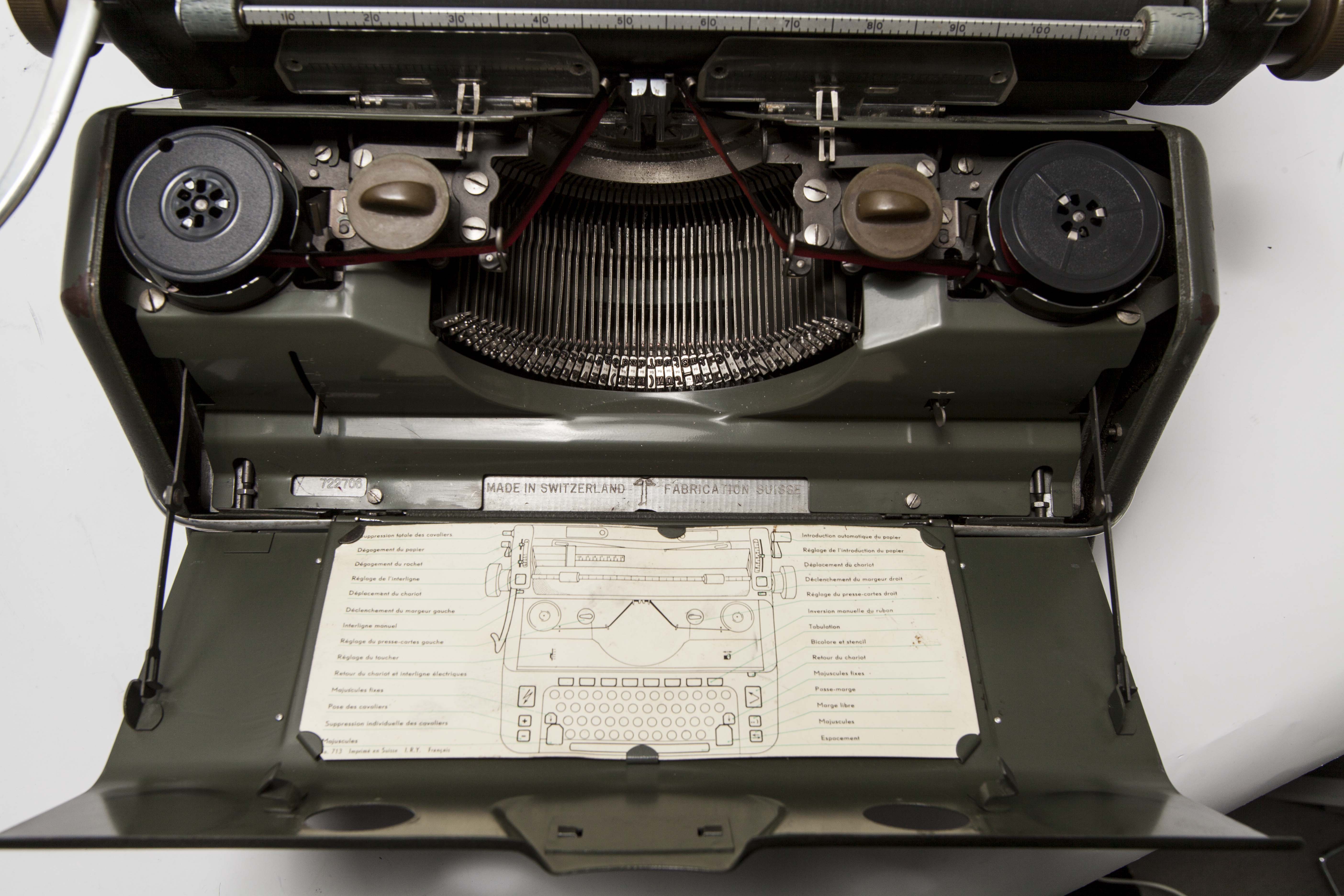 Hermes ambassador typewriter, 1952