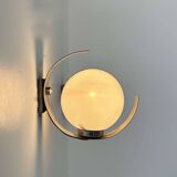 Paire d'appliques vintage, opaline et chrome, France 1970