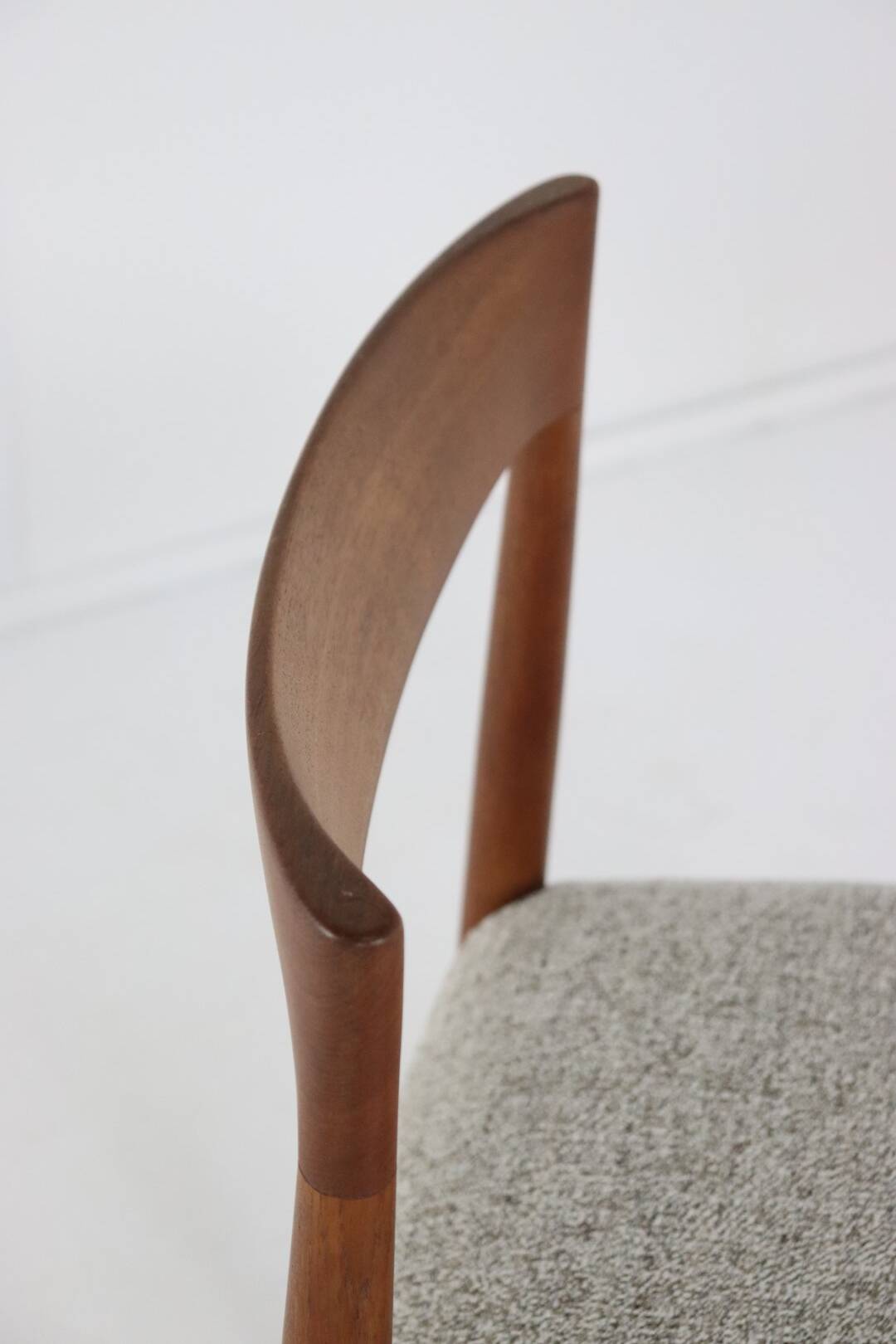Set of 4 JCA Jensen chairs ‘Hornum’ design danois