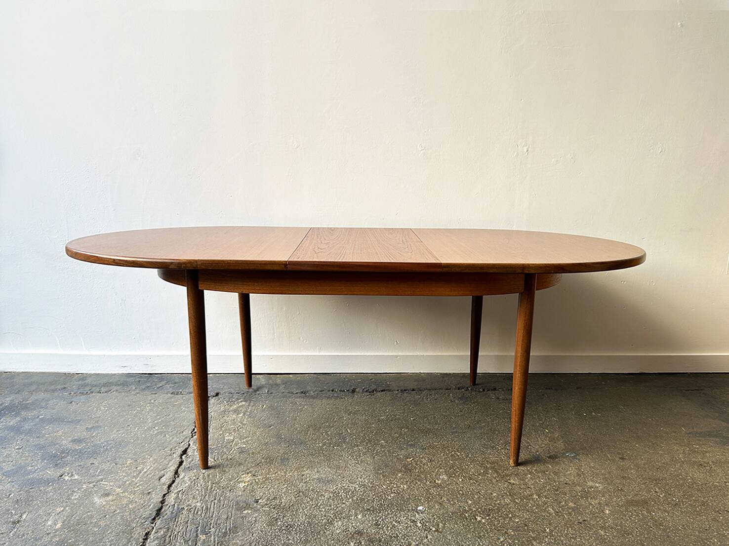1960s Mid-Century modern G Plan Fresco extending dining table