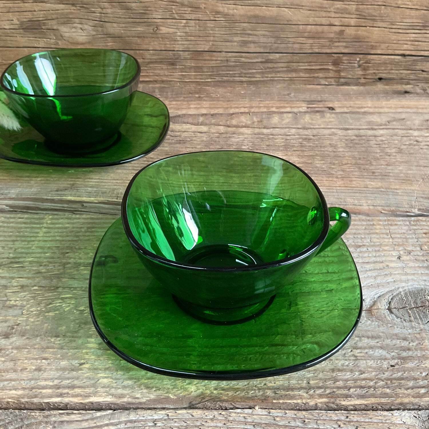 6 green VERECO cups