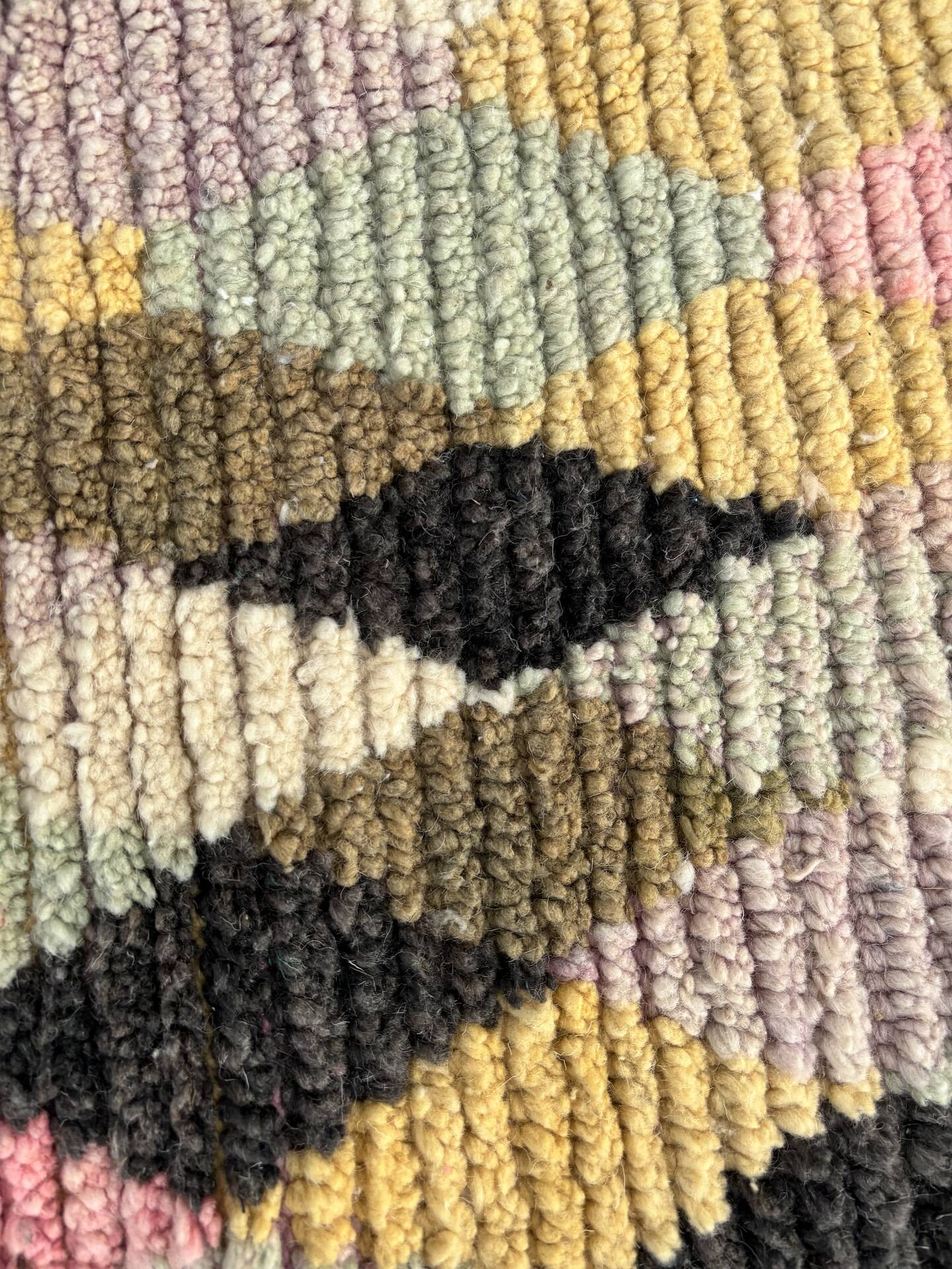 Large new Boujad Togo Berber rug 215x300 cm