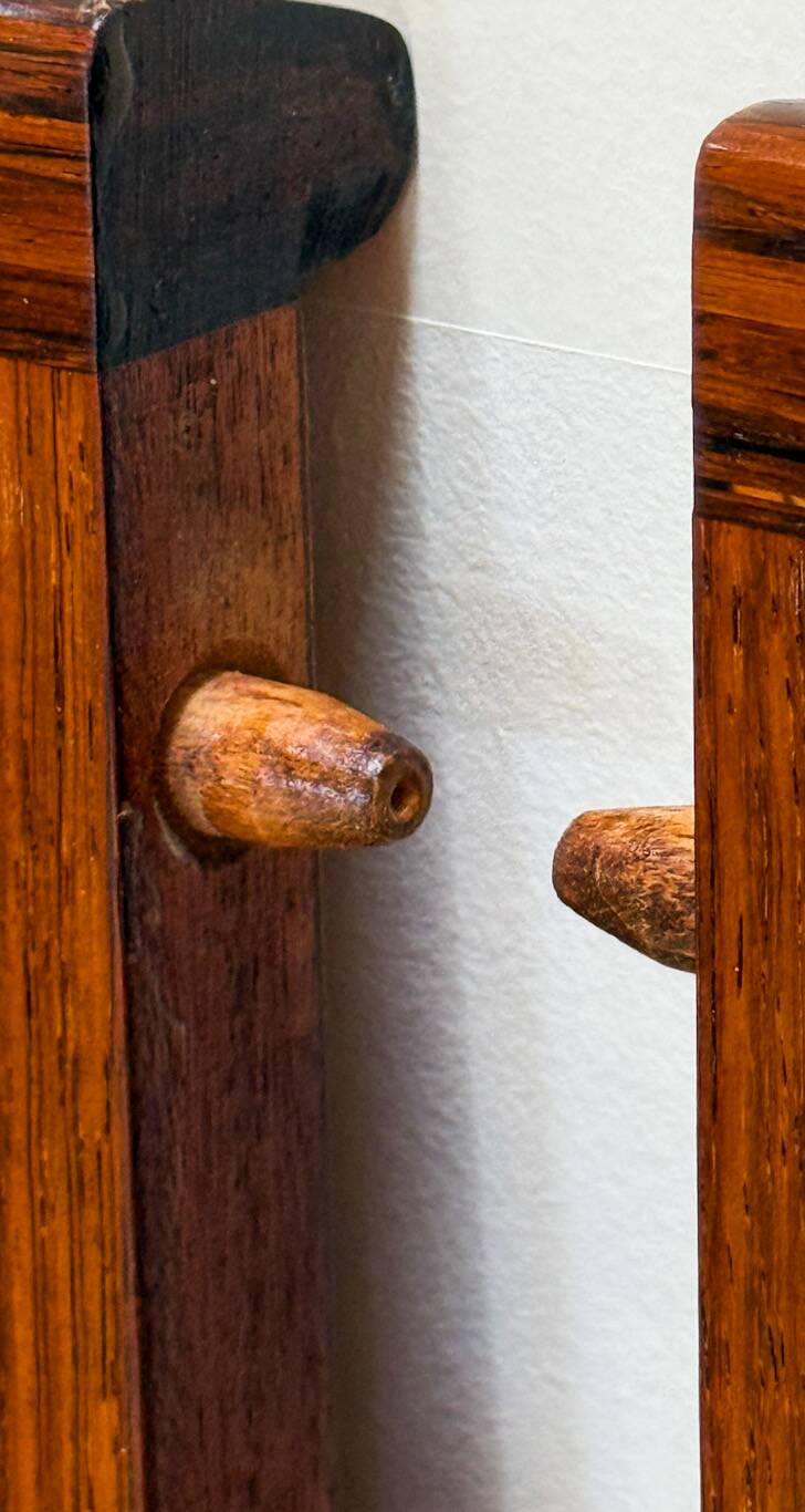 Extendable dining room table and chairs (by Kristian Solmer Vedel)