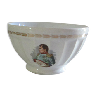 Bol en porcelaine de la manufacture Longchamp